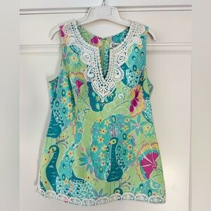 “Vintage” Lilly Pulitzer Peacock Lined Sleeveless Top Size 8